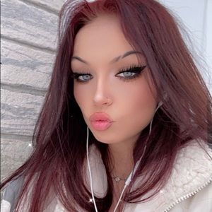 Meet your Posher, Alana